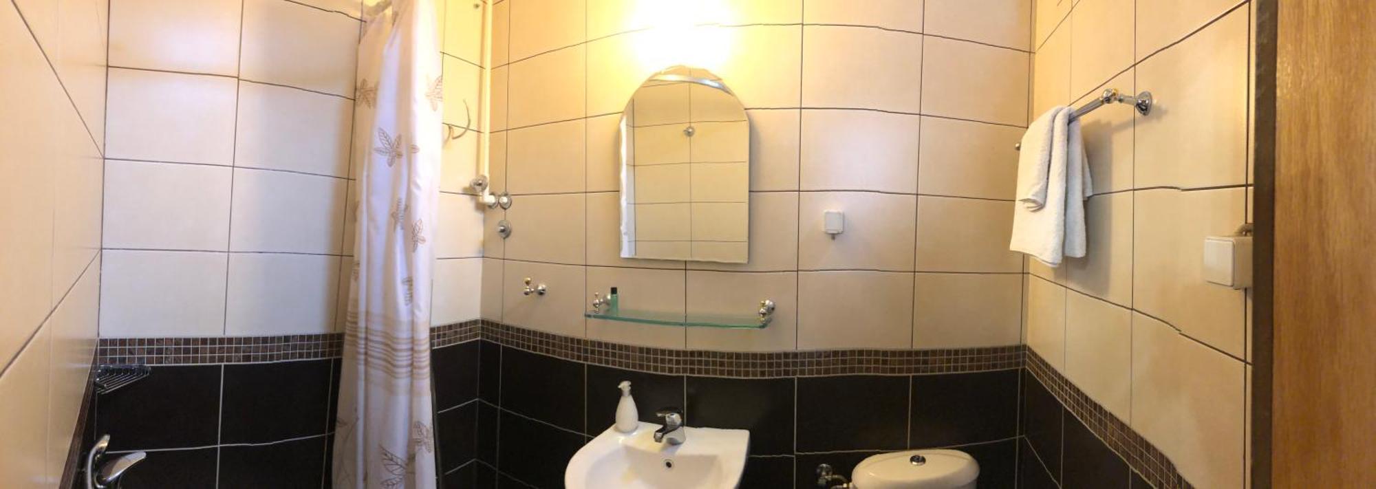 Chola Guest House 比托拉 外观 照片
